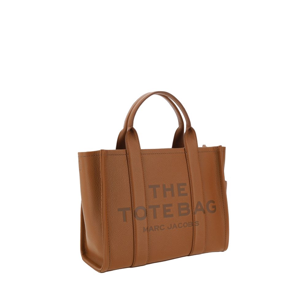 Discover the Marc Jacobs Brown Calf Leather Bos Taurus Handbag, a masterpiece of artisanal luxury, crafted from premium leather for the discerning individual.