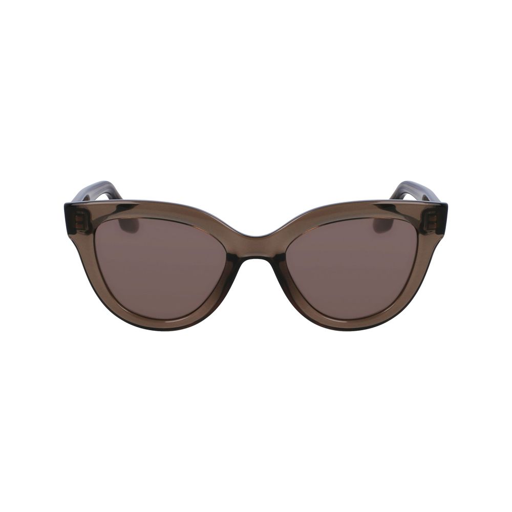 Experience the allure of Victoria Beckham Green Injected Sunglasses, where exquisite craftsmanship meets timeless elegance, elevating your style with luxurious sophistication.