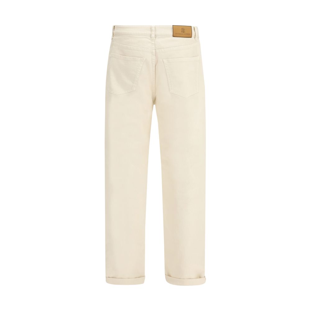 Elevate your wardrobe with the Brunello Cucinelli White Cotton High-Waisted Jean, a masterpiece of luxurious craftsmanship and timeless elegance, perfect for any sophisticated occasion.