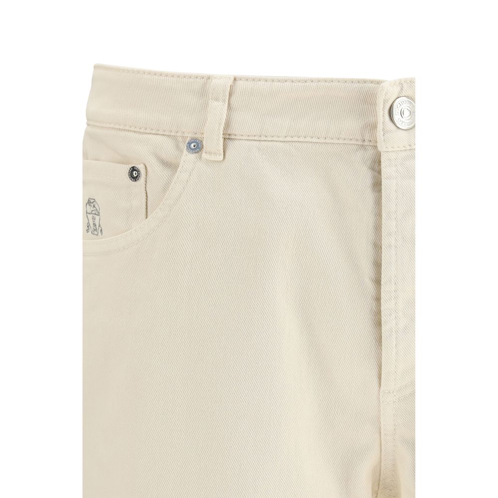 Experience the epitome of sophistication with Brunello Cucinelli's White Cotton High-Waisted Jean, crafted for timeless elegance and luxurious comfort.