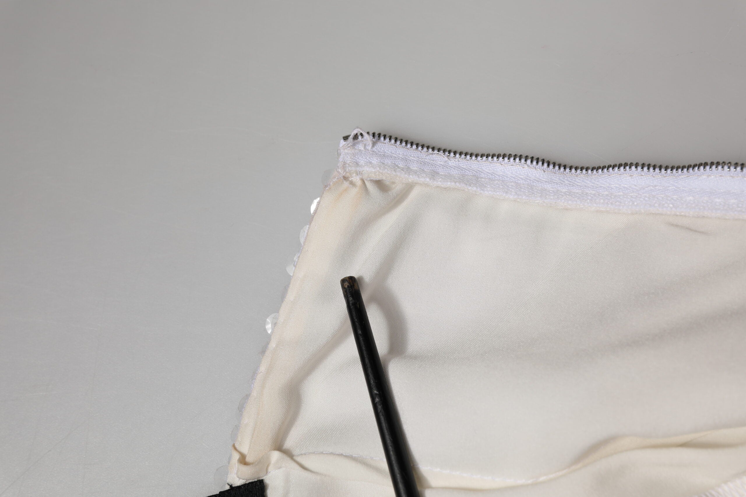 Dolce & Gabbana White Polyester Sleeveless Sheath Dress