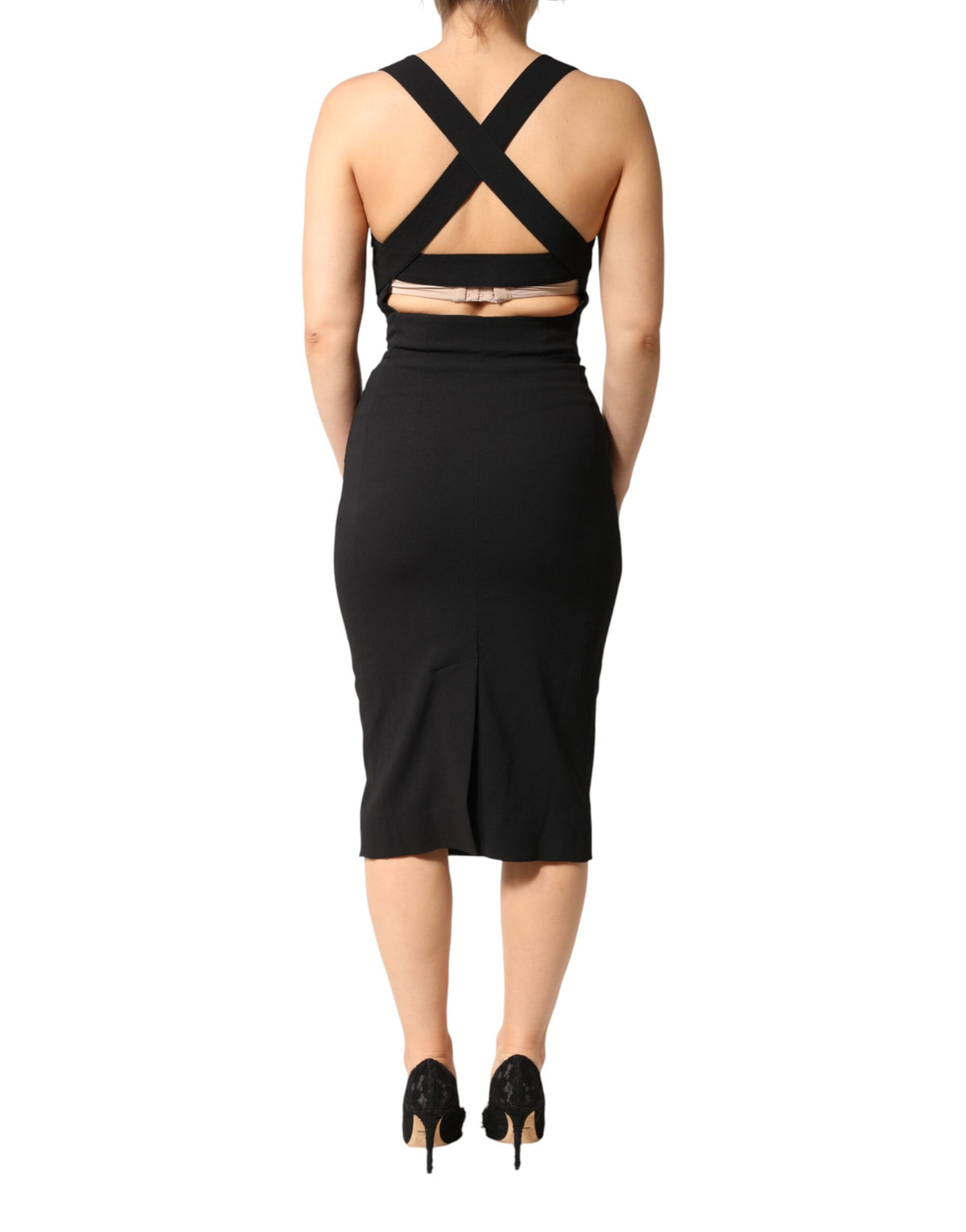 Elevate your wardrobe with the Dolce & Gabbana Black Square Neck Sleeveless Midi Dress, a masterpiece of Italian craftsmanship that embodies timeless elegance and sophisticated allure.