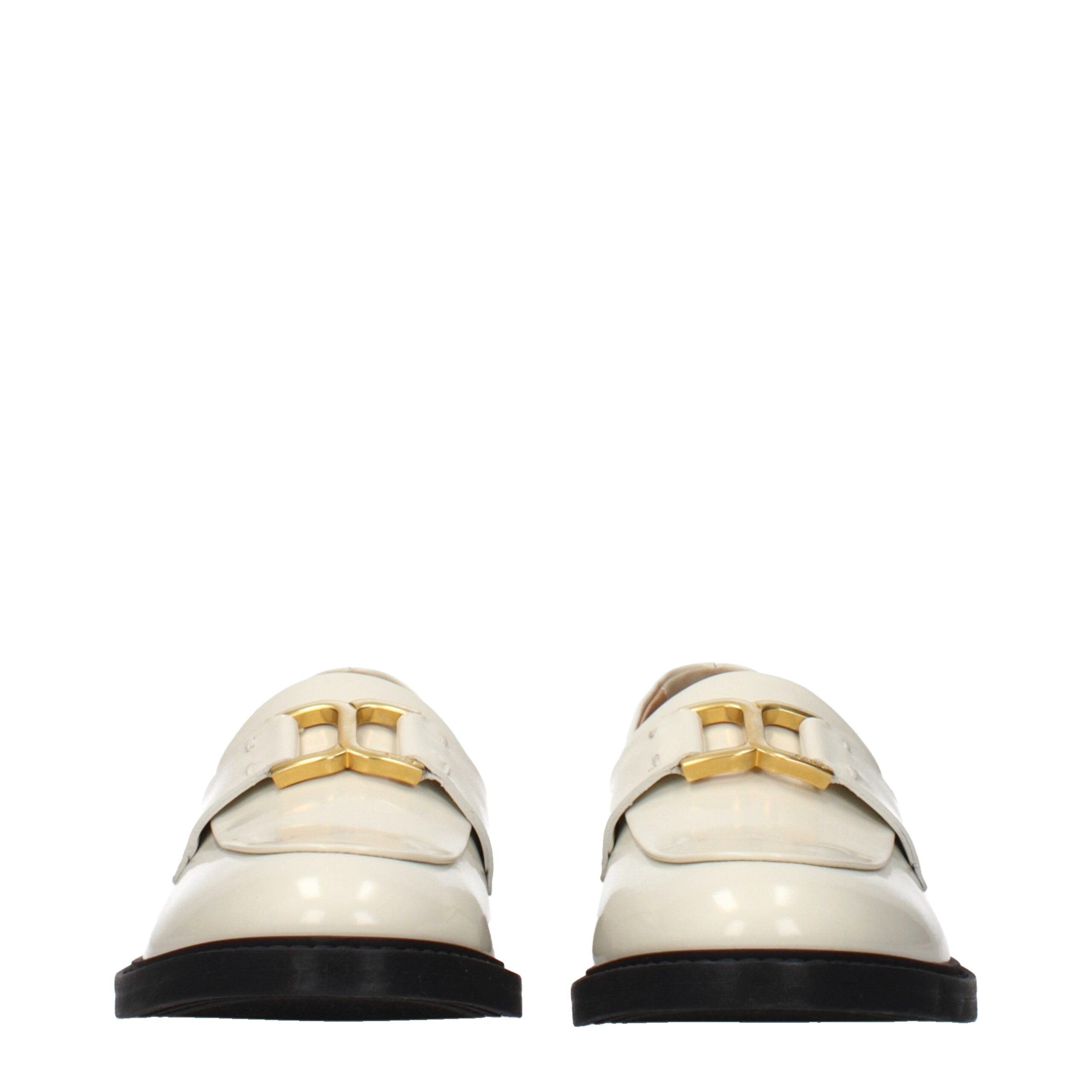 Chloé Beige Leather Slip-On Loafers – Artisanal Luxury Footwear