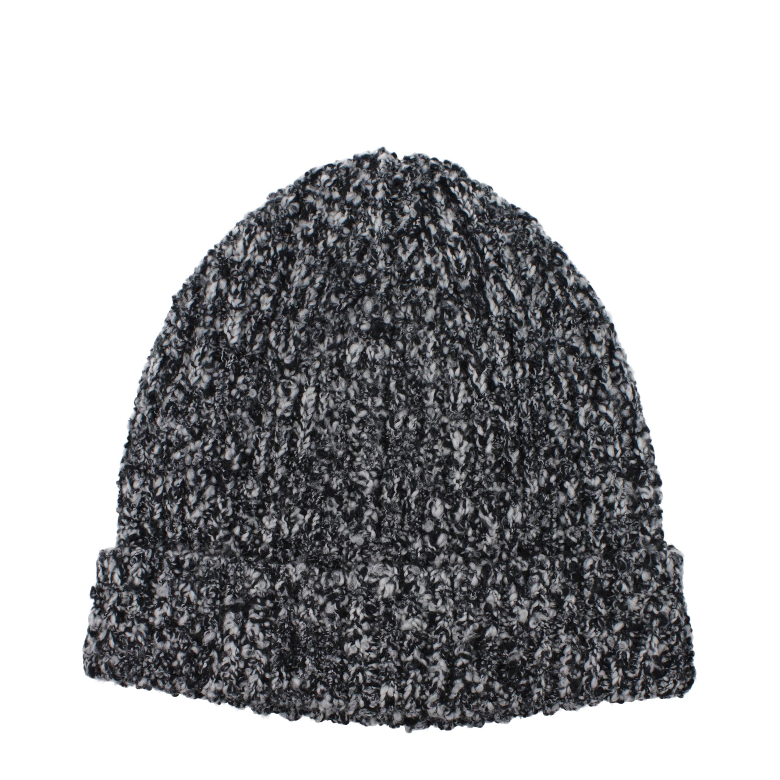 Dolce & Gabbana Black Wool Beanie – Timeless Luxury Accessory