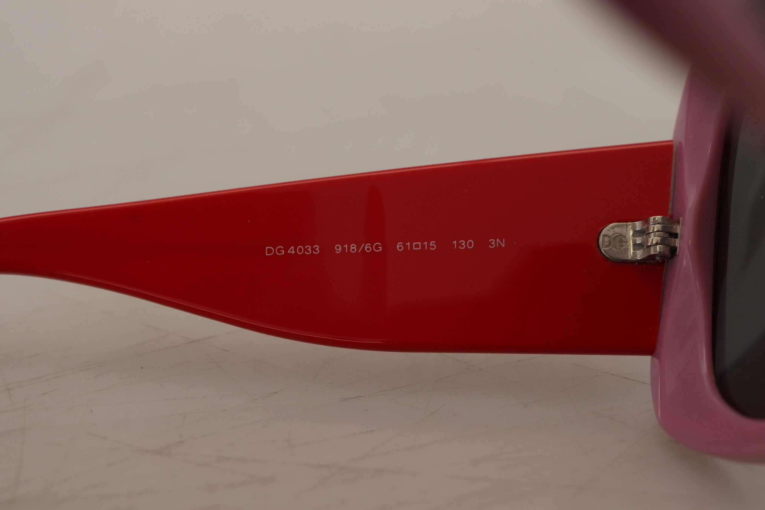 Dolce & Gabbana Chic Oversized UV-Protection Sunglasses - DEA STILOSA MILANO