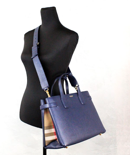 Burberry Banner Medium Regency Blue Leather Tote Crossbody Handbag Purse - DEA STILOSA MILANO