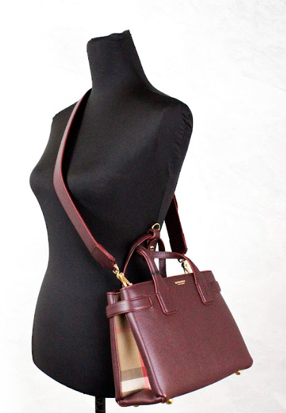 Burberry Banner Small Mahogany Red Leather Tote Crossbody Bag Purse - DEA STILOSA MILANO
