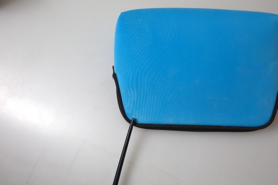 Dolce & Gabbana Elegant Blue Hand Pouch with Strap - DEA STILOSA MILANO