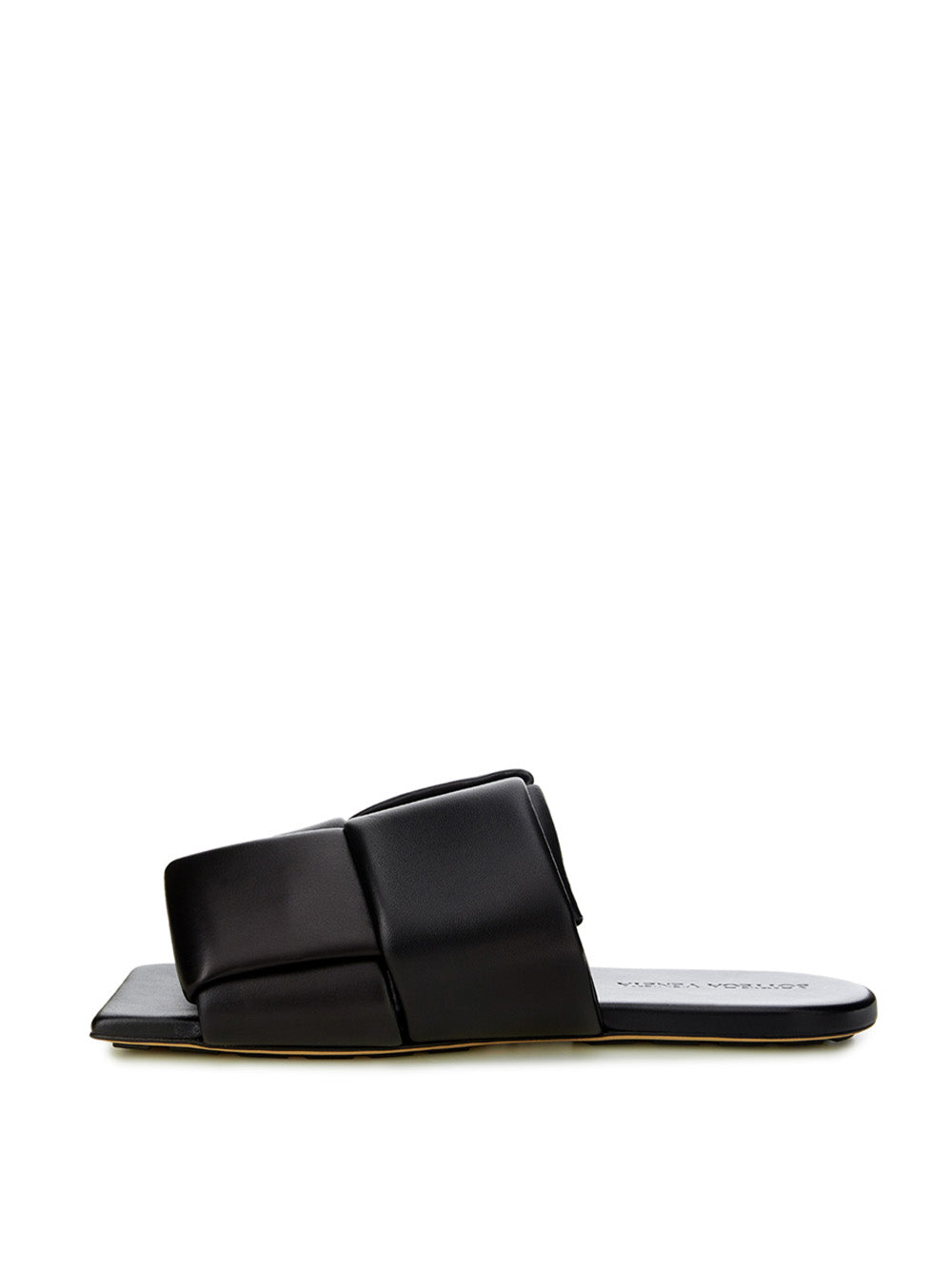 Bottega Veneta Black Leather Maxi Intreccio Mule - DEA STILOSA MILANO