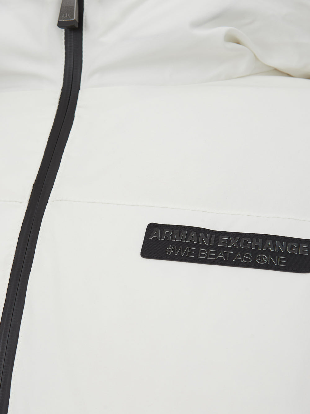 Armani Exchange Quilted White Jacket - DEA STILOSA MILANO