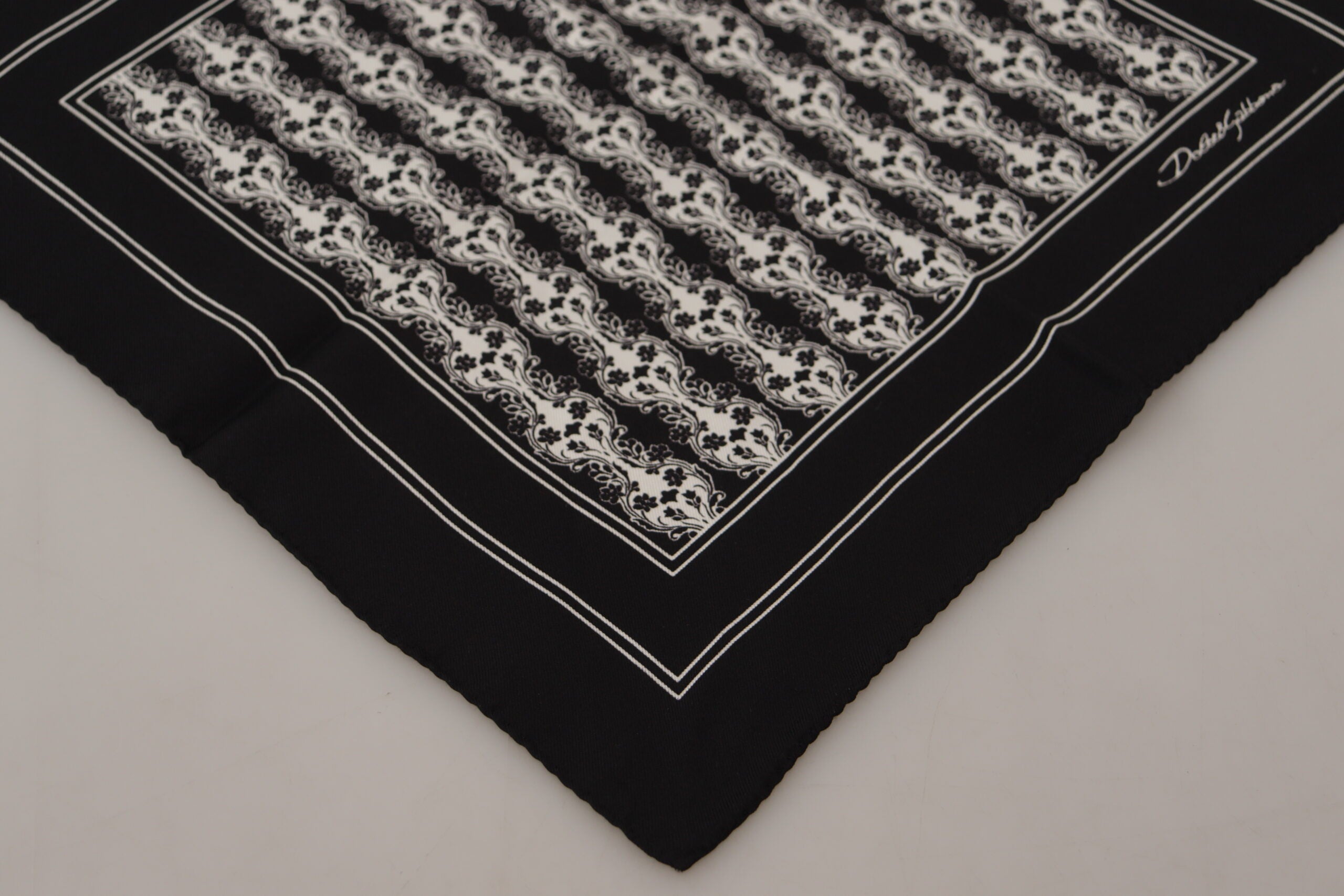 Dolce & Gabbana Black Printed Square Handkerchief Scarf - DEA STILOSA MILANO