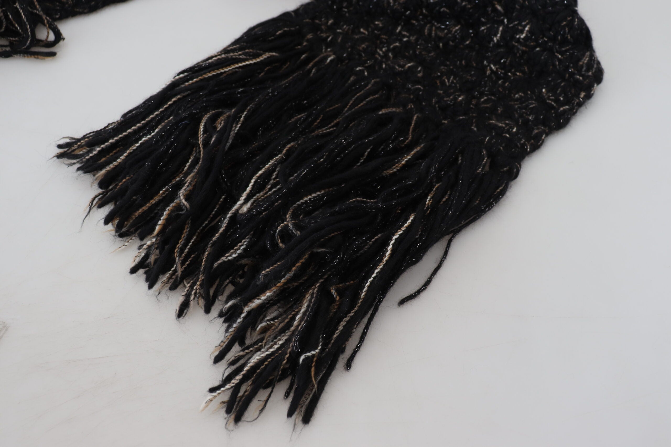 Dolce & Gabbana Black Wool Knitted Wrap Foulard Fringe Scarf - DEA STILOSA MILANO