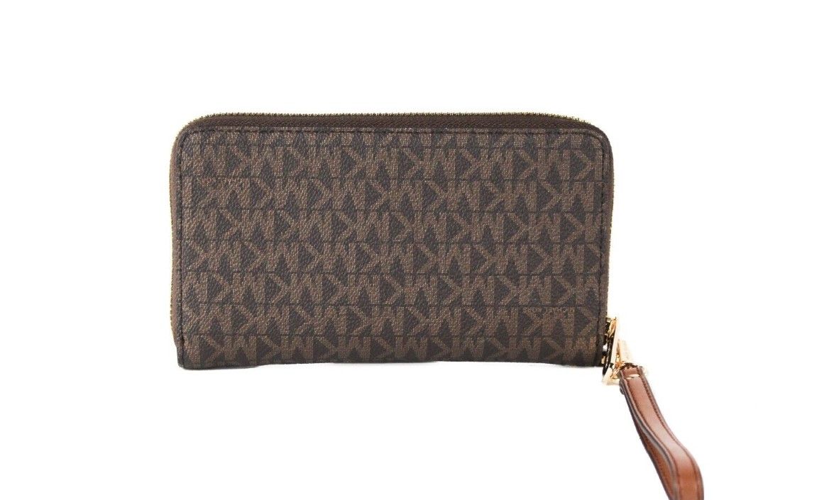 Michael Kors Jet Set Large Brown Signature PVC Flat Multifunction Wrist Wallet - DEA STILOSA MILANO