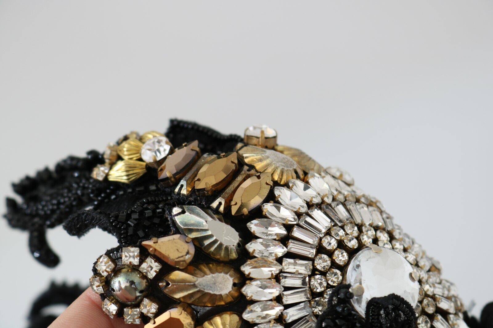 Dolce & Gabbana White Gold Crystal Studded Diadem Headband - DEA STILOSA MILANO