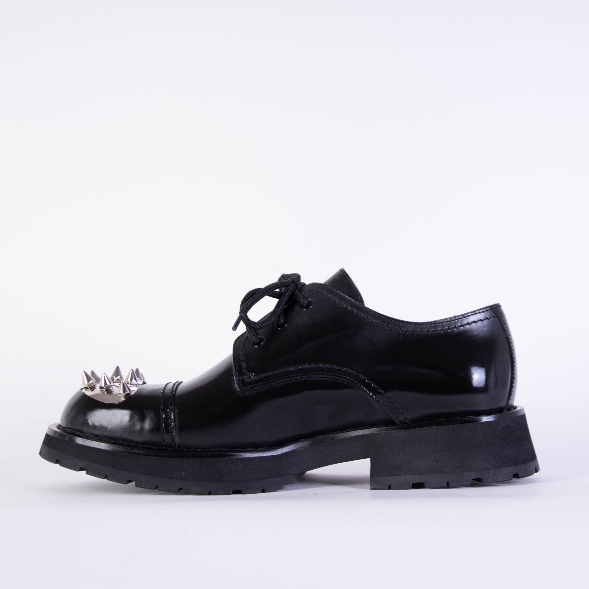 Alexander McQueen Studded Black Leather Derby Shoes - DEA STILOSA MILANO