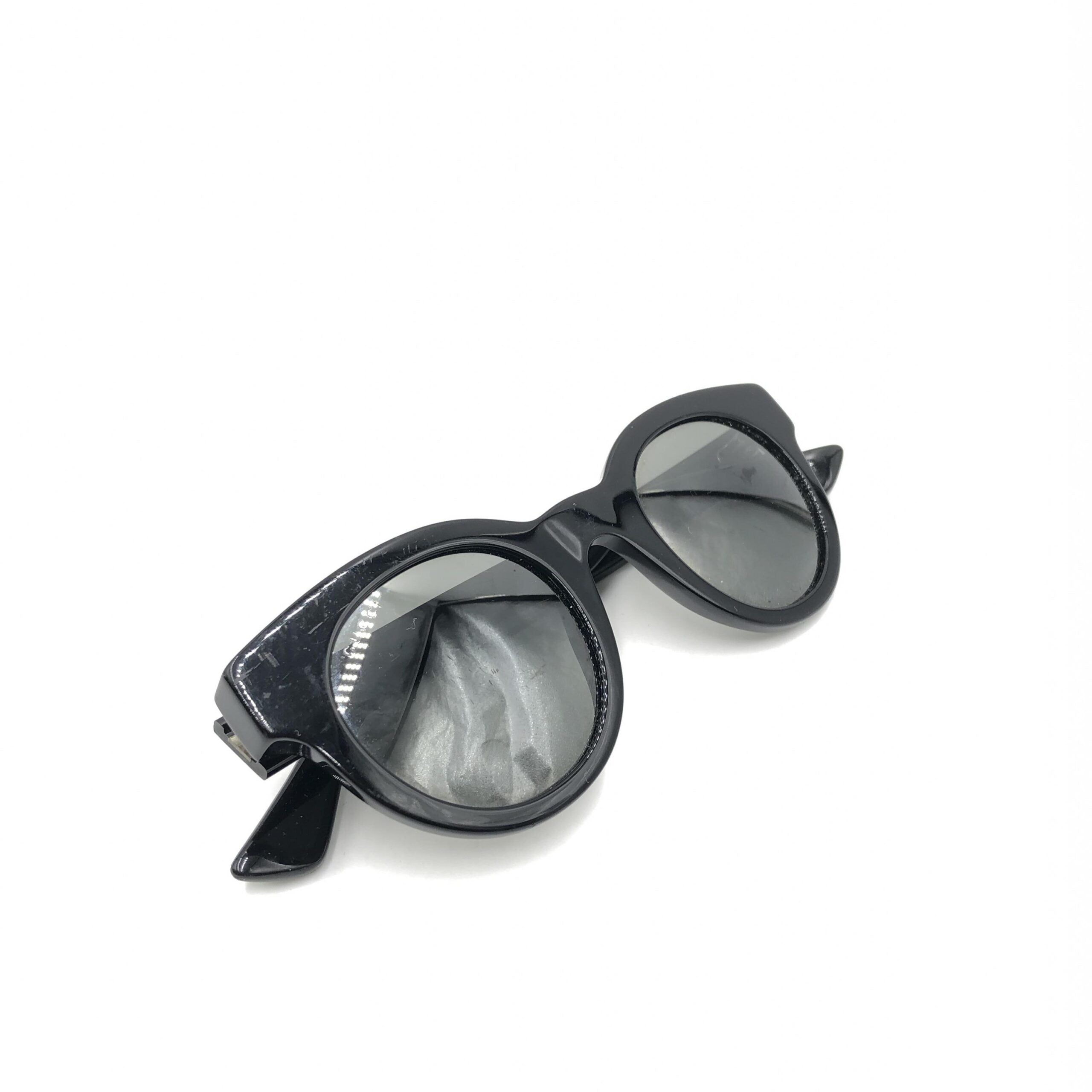 Gucci Black Sunglasses With Case