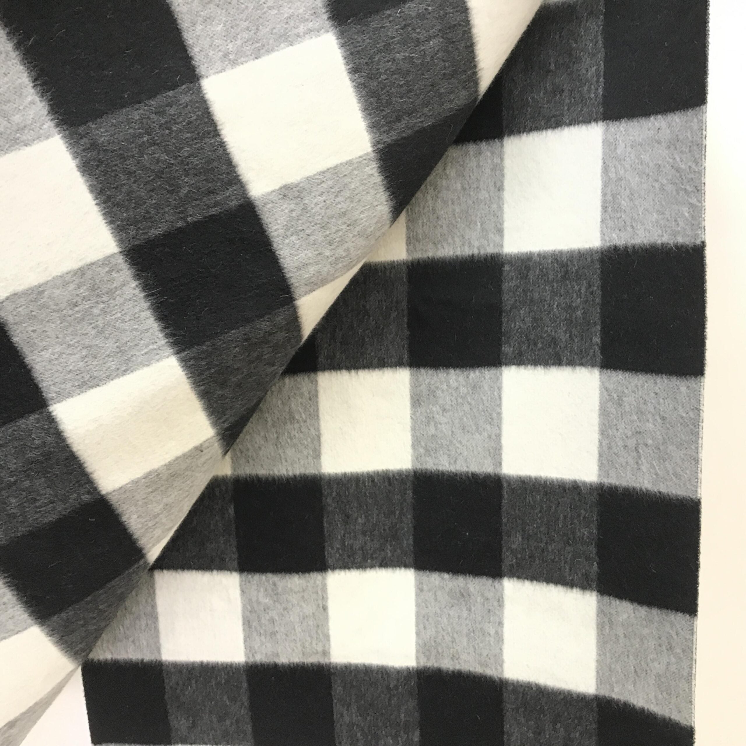 Christian Dior Gray Checkered Fringed Wool Scarf