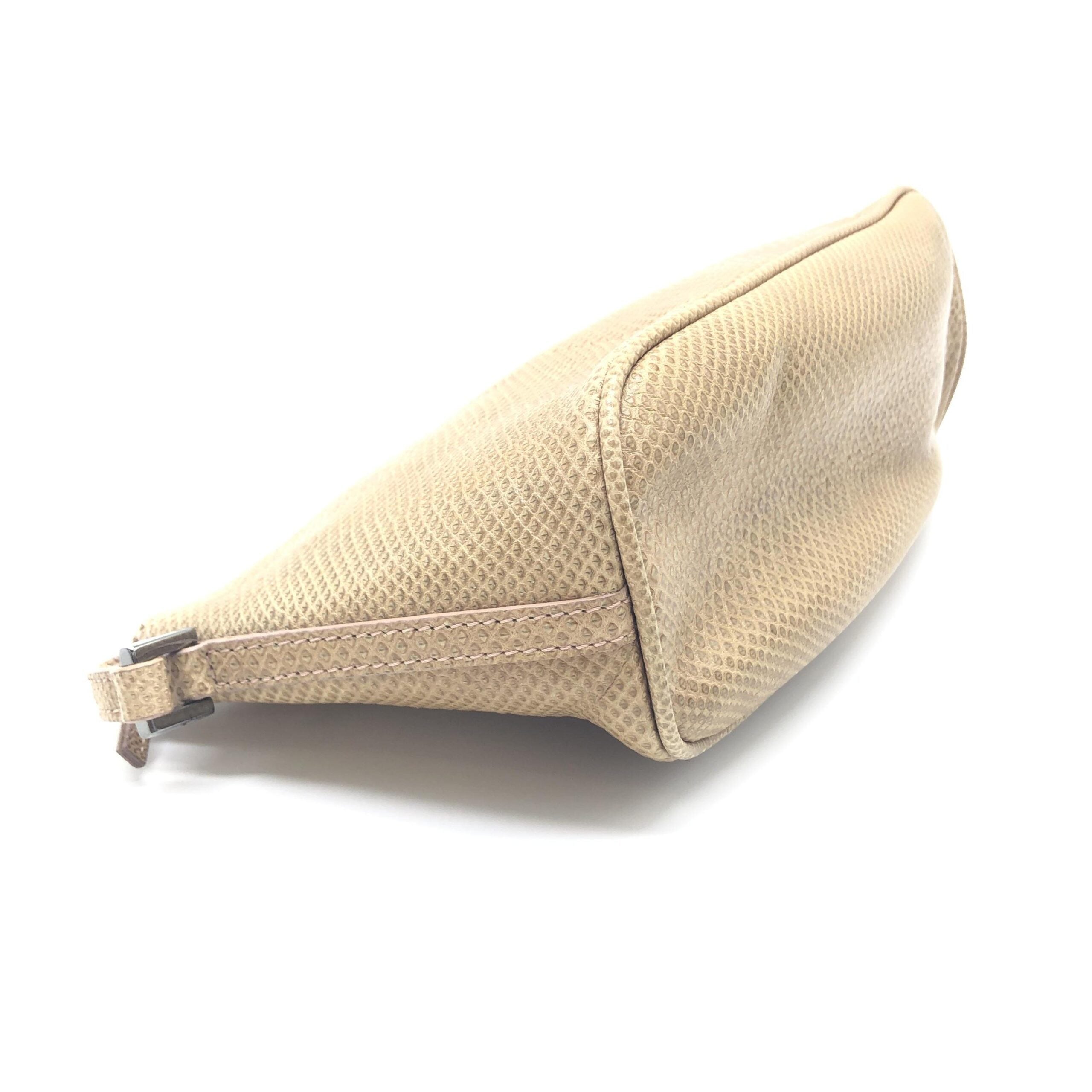 Gucci Light Beige Textured Leather Handbag