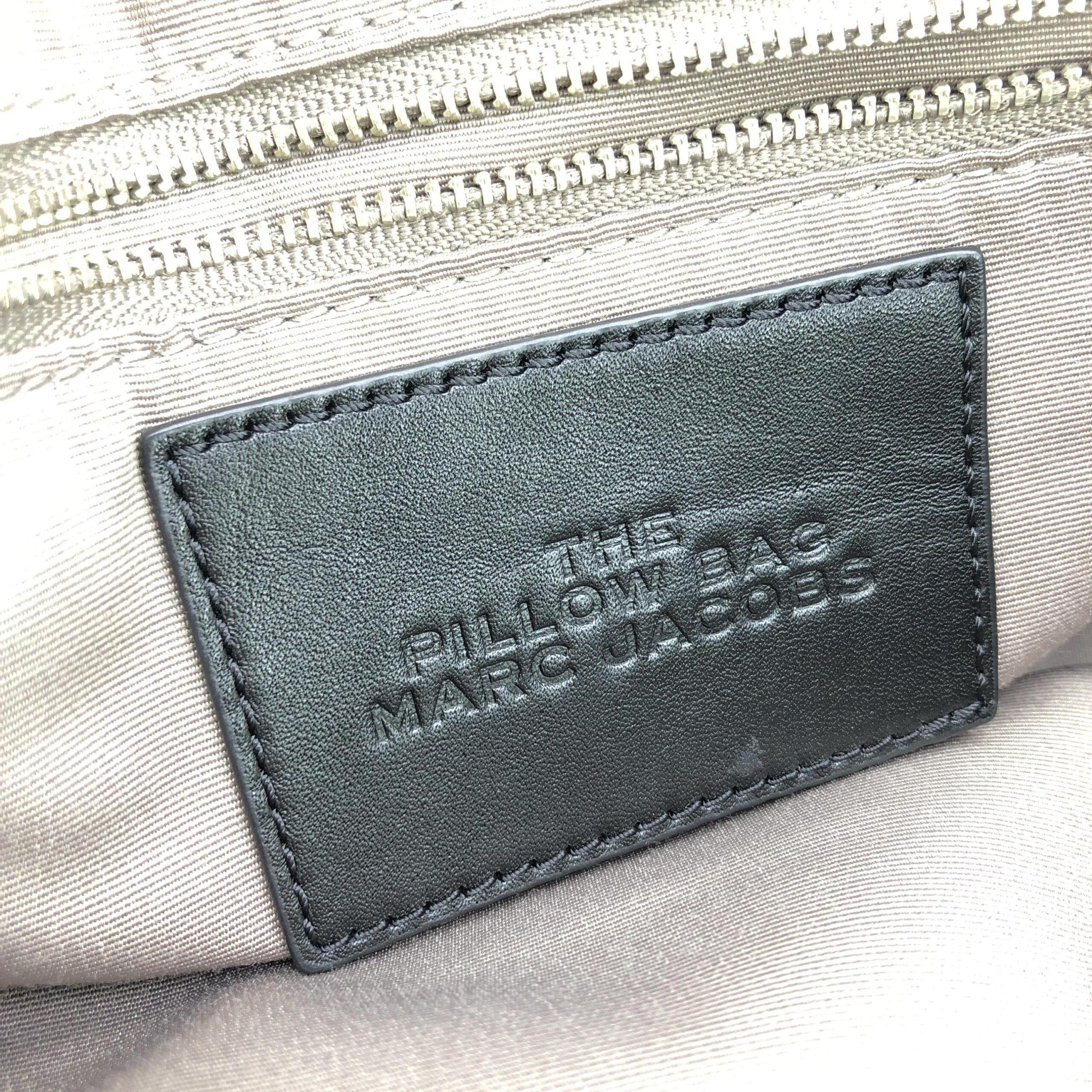 Marc Jacobs Light Grey Padded Chain Shoulder Bag