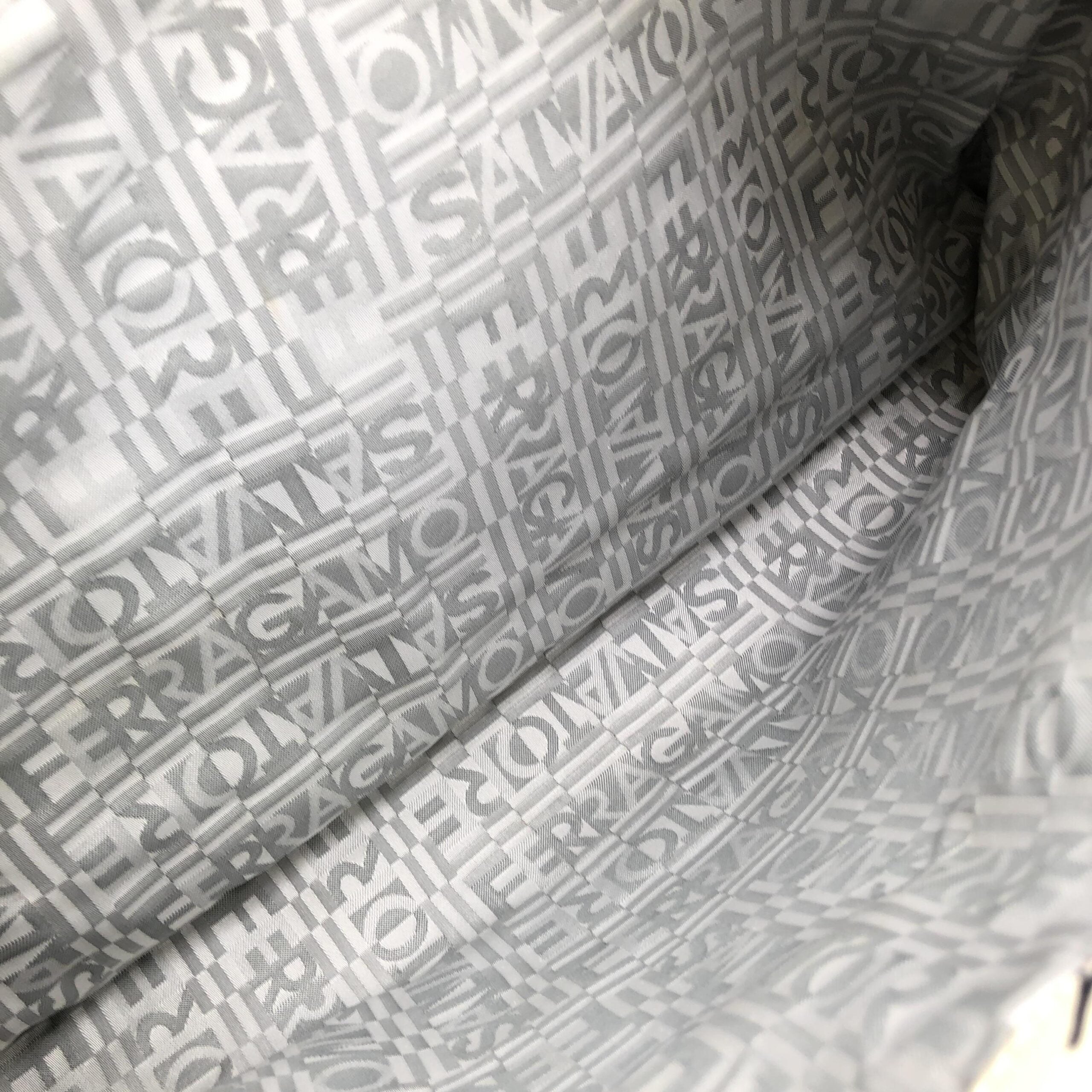 Salvatore Ferragamo Multicolor Nylon Fiera Print Shoulder Bag