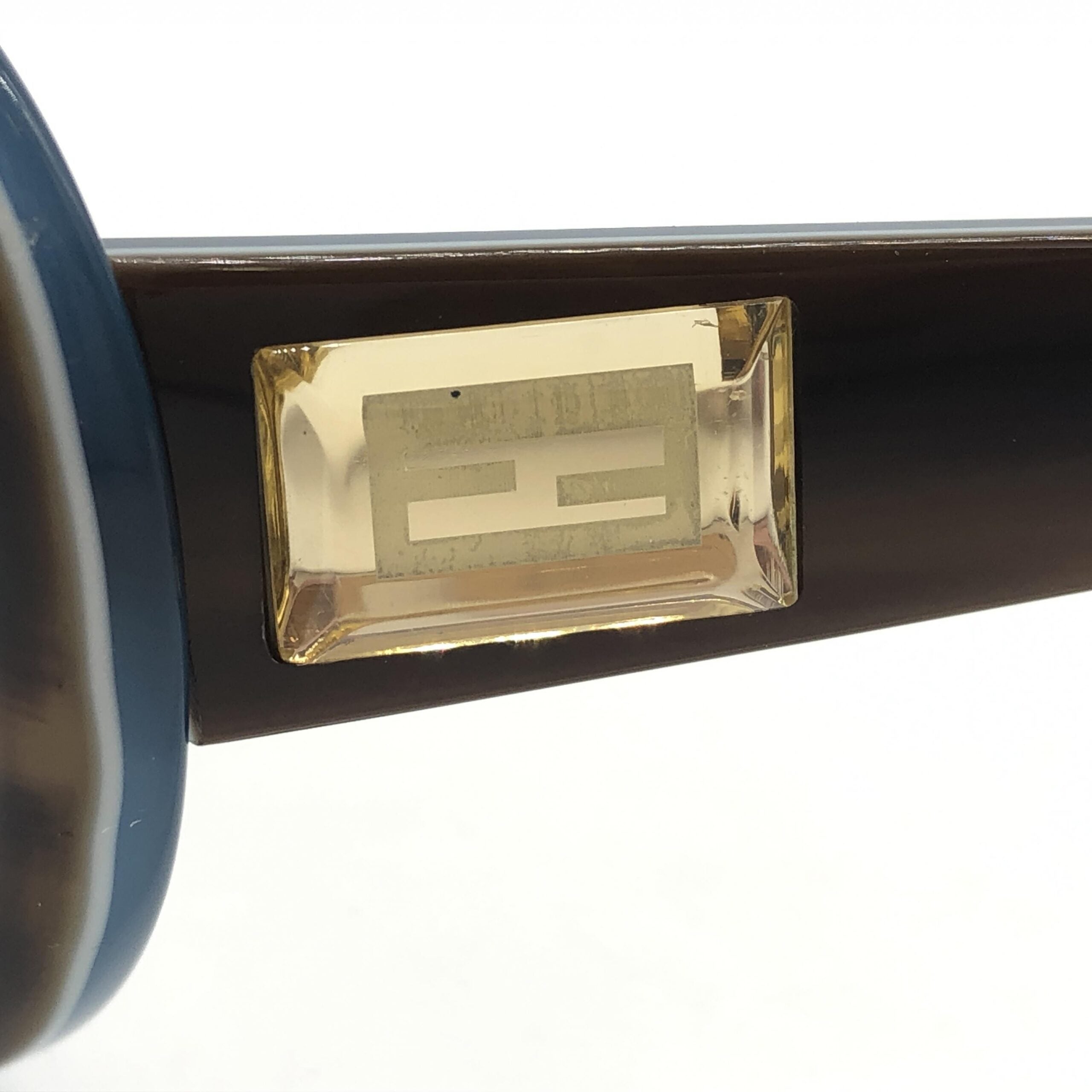 Fendi Oversized Cat-Eye Sunglasses In Tortoise