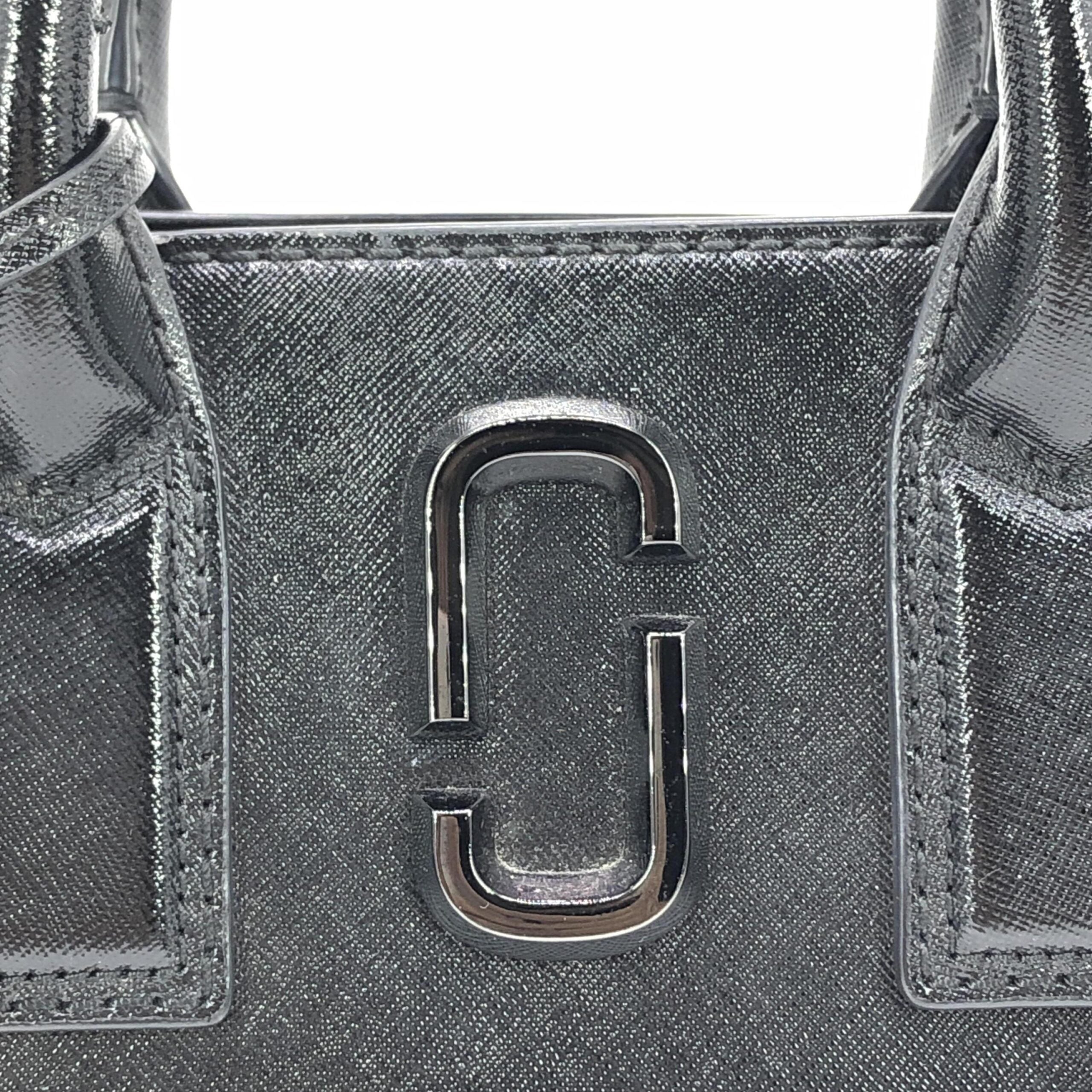 Marc Jacobs Saffiano 2 Way Handbag