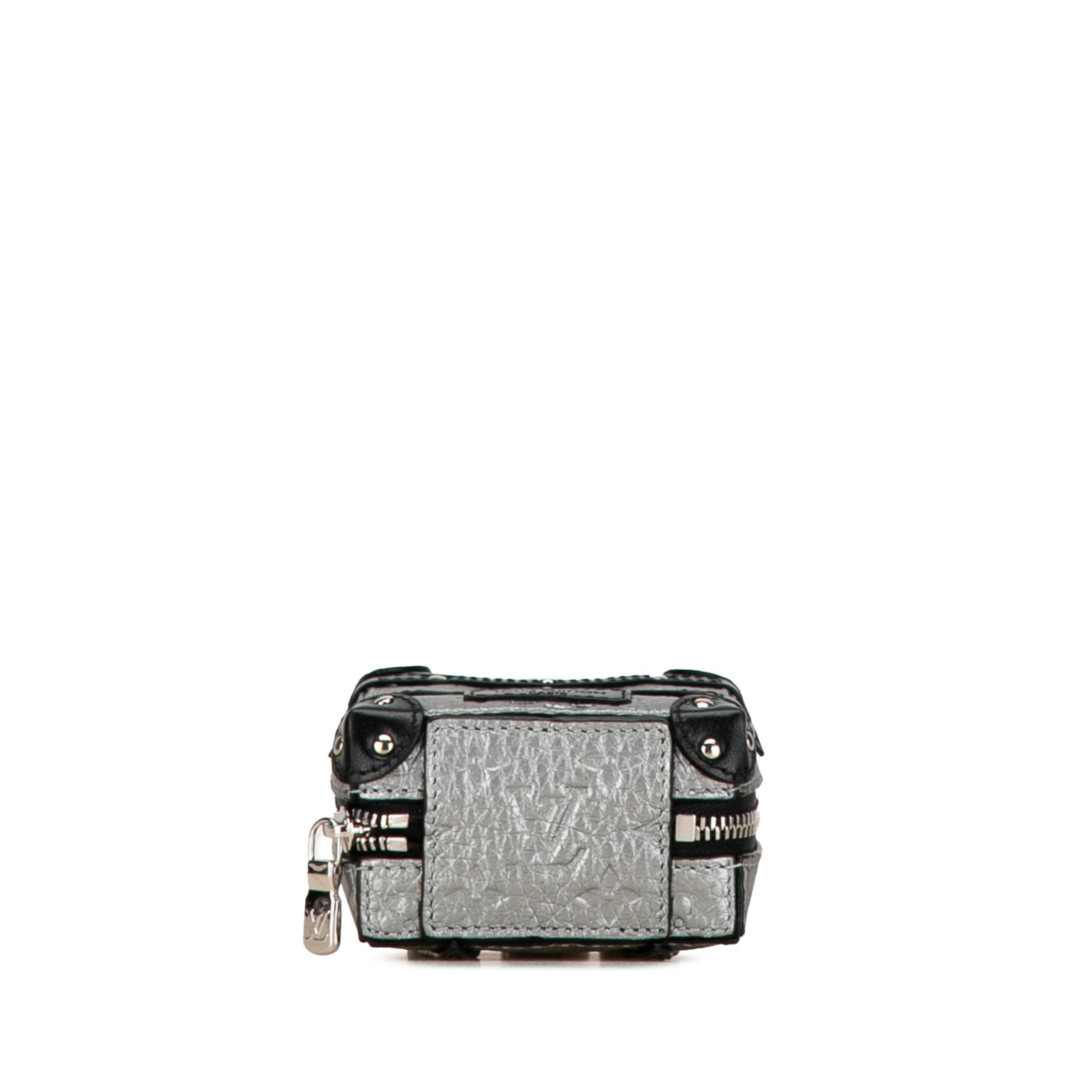 Louis Vuitton Trunk Motif Key Charm Leather With Box