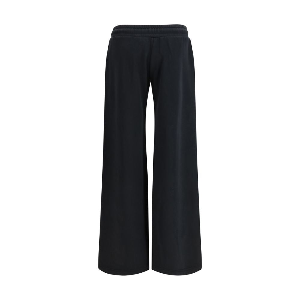 Elevate your wardrobe with Off-White Black Cotton Casual Pants from the SS26 collection, where luxurious comfort meets artistic elegance for the modern connoisseur.