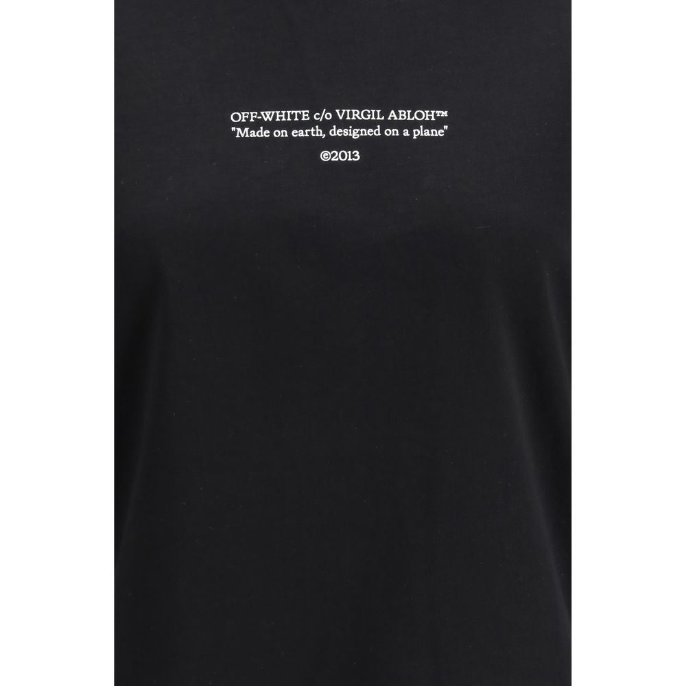 Indulge in the Off-White Black Cotton T-Shirt from the SS26 collection, crafted from premium heavyweight cotton for effortless elegance and timeless style.