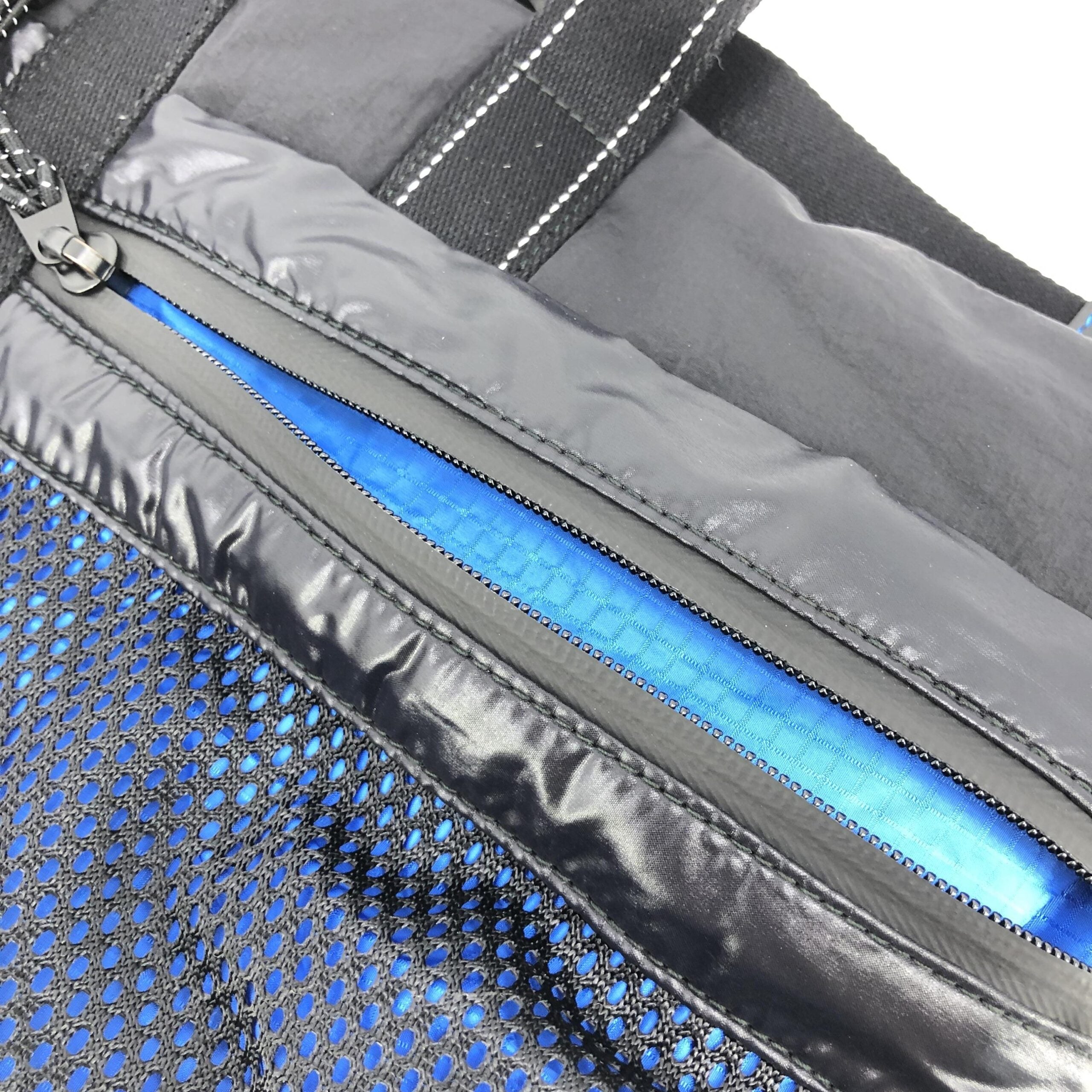 Bottega Veneta Nylon Convertible Tote - Artisanal Luxury Elegance