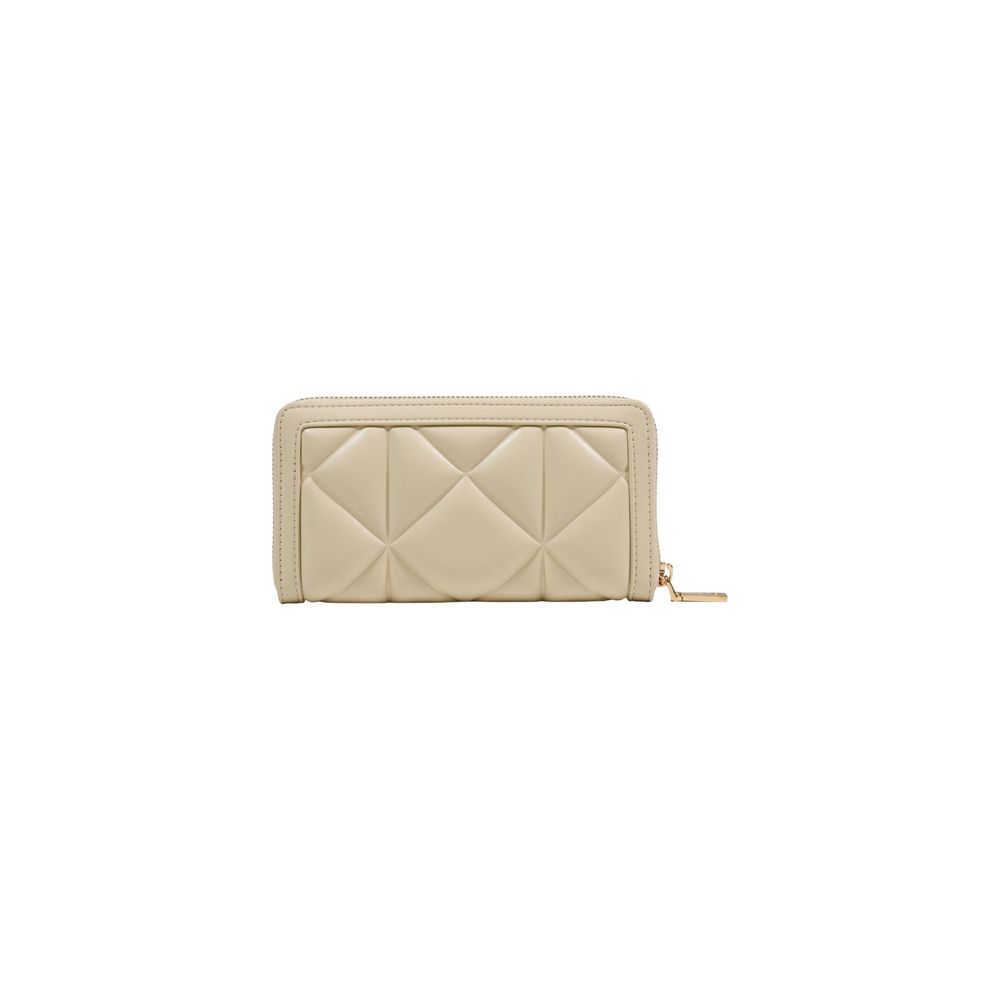 Elevate your everyday elegance with the Love Moschino Cream Artificial Leather Wallet, a luxurious blend of eco-leather craftsmanship and sophisticated design, perfect for discerning tastes.
