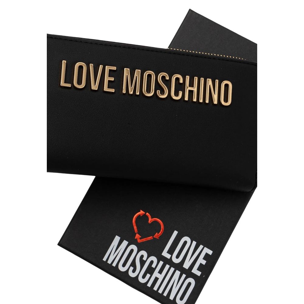 Discover the Love Moschino Black Polyethylene Wallet, a luxurious blend of high-quality polyurethane and refined craftsmanship, perfect for the discerning individual.