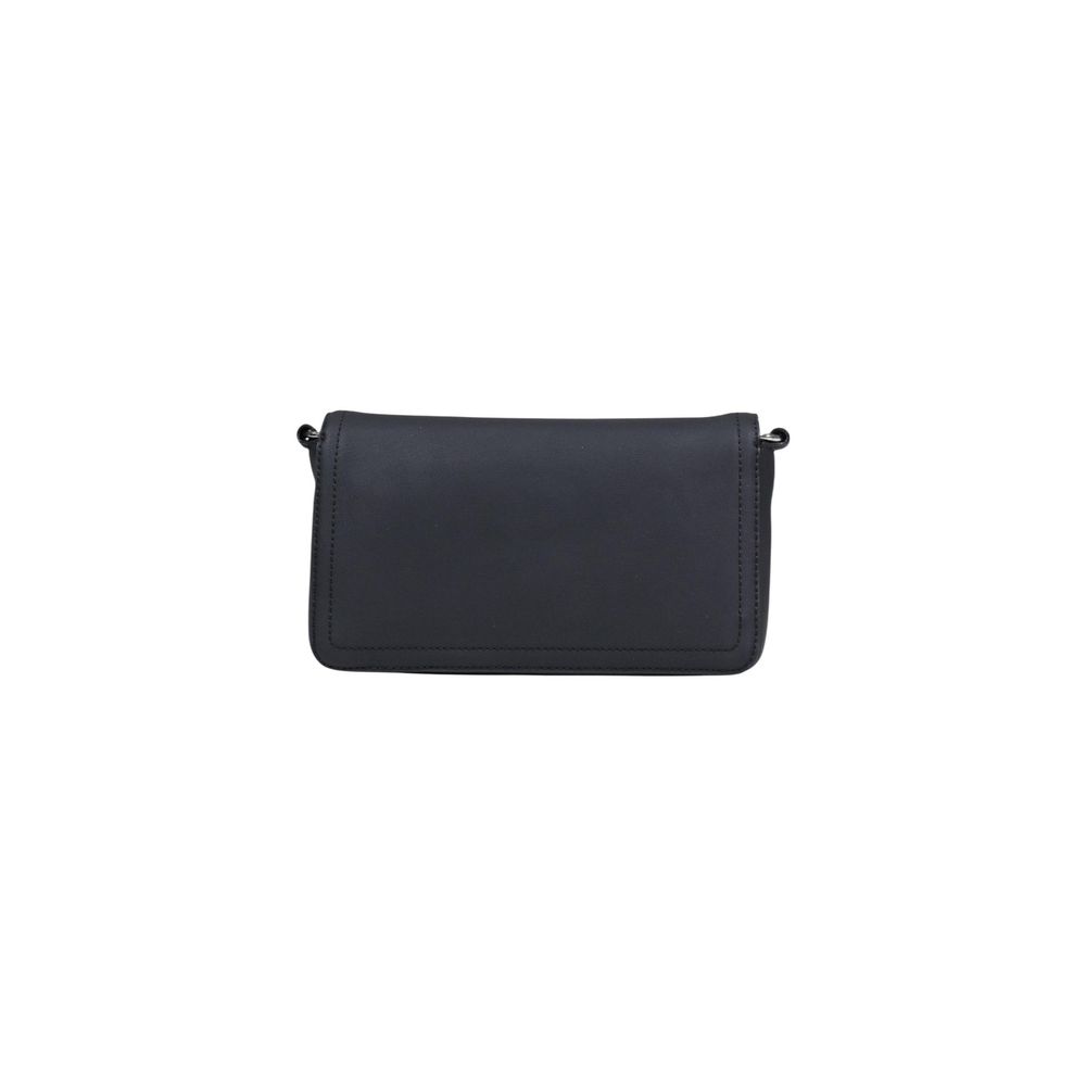 Discover the Love Moschino Black Polyethylene Handbag, a masterpiece of GRS-certified luxury, blending elegance and sustainability for the discerning fashionista.