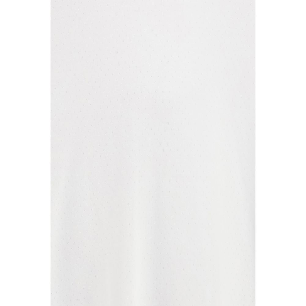 Elevate your wardrobe with the Tom Ford White Cotton T-Shirt, a masterpiece of luxury minimalism crafted from 100% cotton, embodying sophistication and timeless elegance.