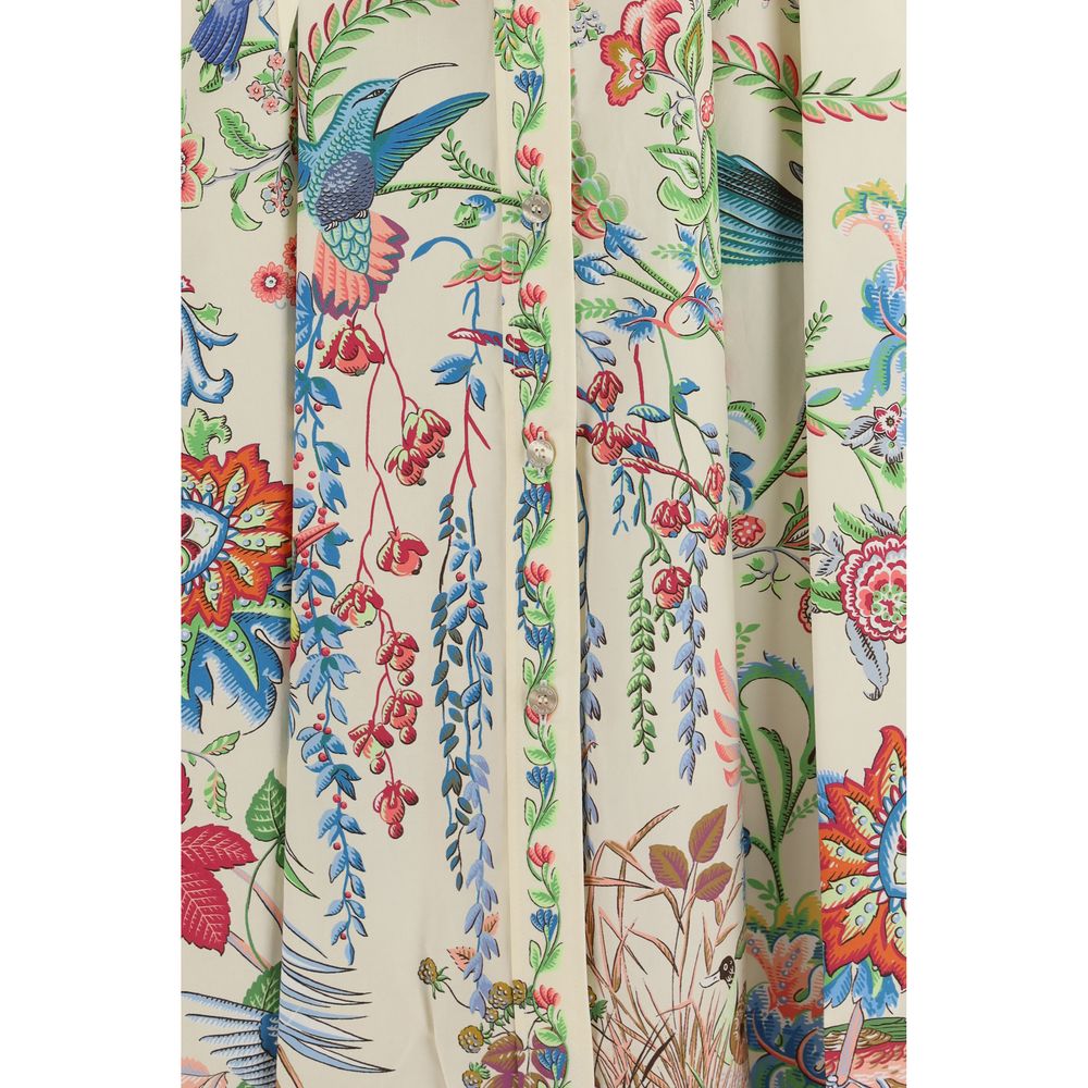 Discover the Etro White Cotton Casual Dress, a timeless embodiment of elegance crafted from luxurious cotton, perfect for those who appreciate refined sophistication.