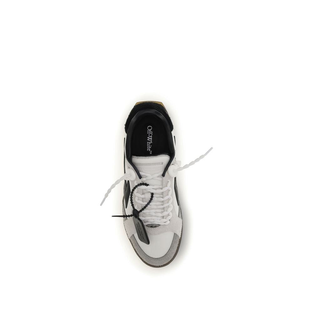 Indulge in the exquisite Off-White Multicolor Calf Leather Bos Taurus Low Top Sneakers, where masterful craftsmanship meets contemporary elegance for the discerning individual.