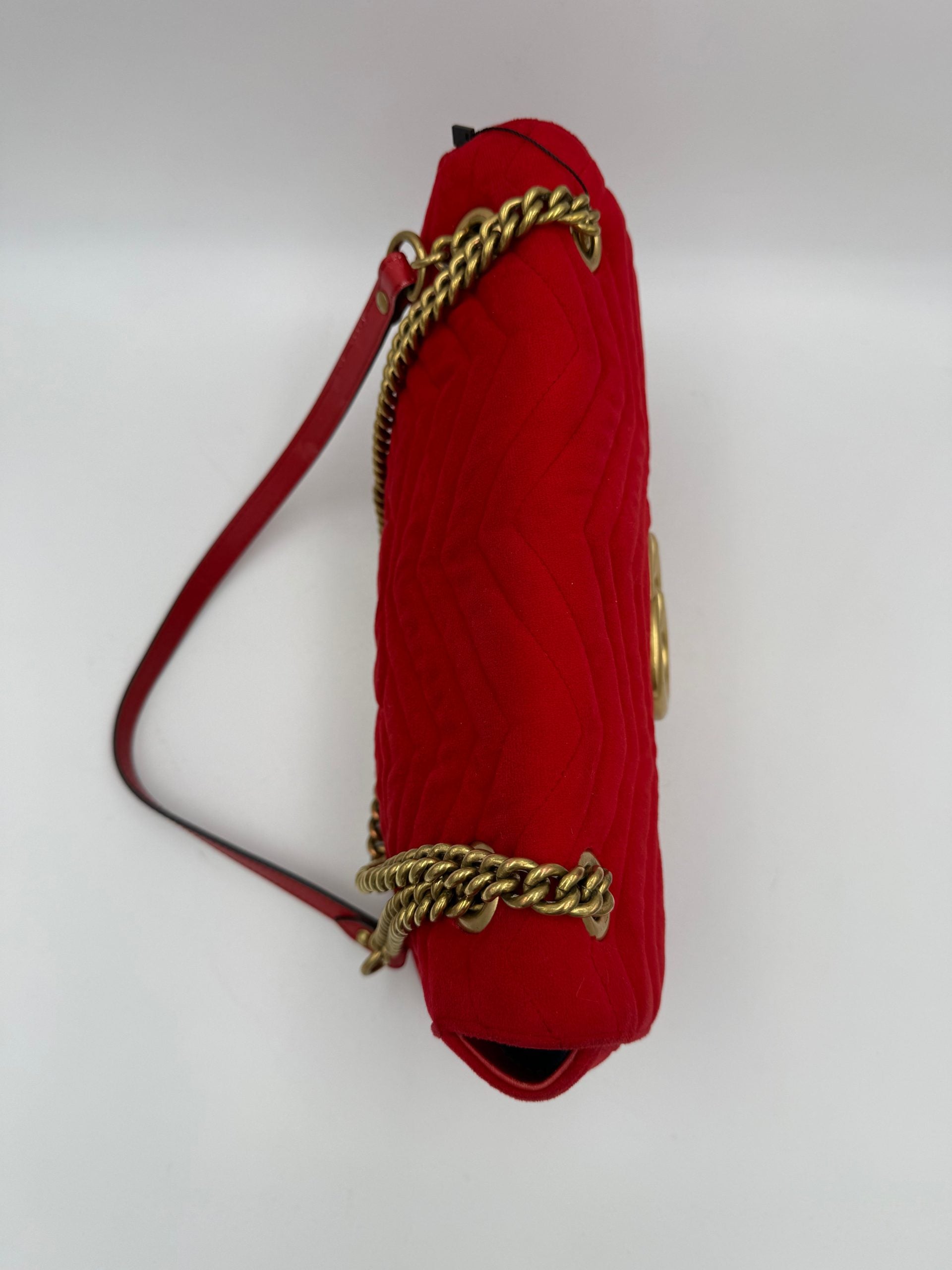 Gucci GUCCI MARMONT Red Velvet Handbag