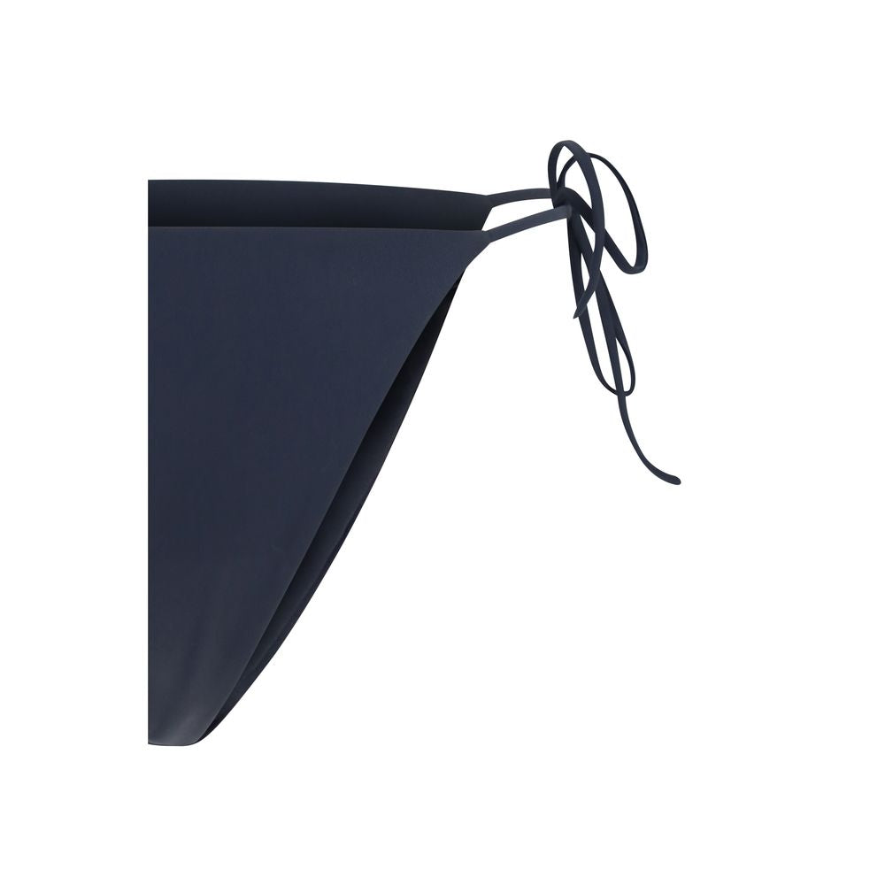 Discover the Magda Butrym Gray Polyamide Bikini, where luxurious craftsmanship meets modern elegance, redefining your beachside allure with sophistication.