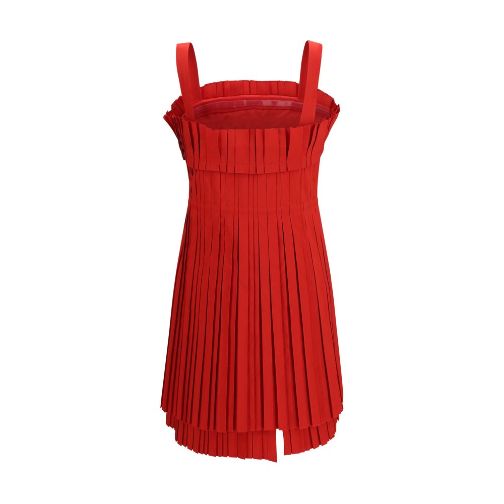 Discover the exquisite Fendi Multicolor Polyester Casual Dress, a structured masterpiece in faille, perfect for elegant occasions and sophisticated gatherings.