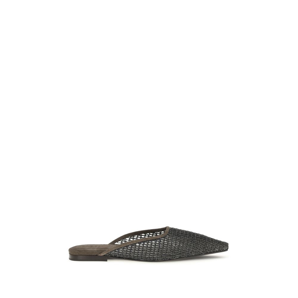 Step into a realm of elegance with Brunello Cucinelli's Brown Calf Leather Bos Taurus Ballet Flats, where exquisite craftsmanship meets timeless luxury for the discerning individual.