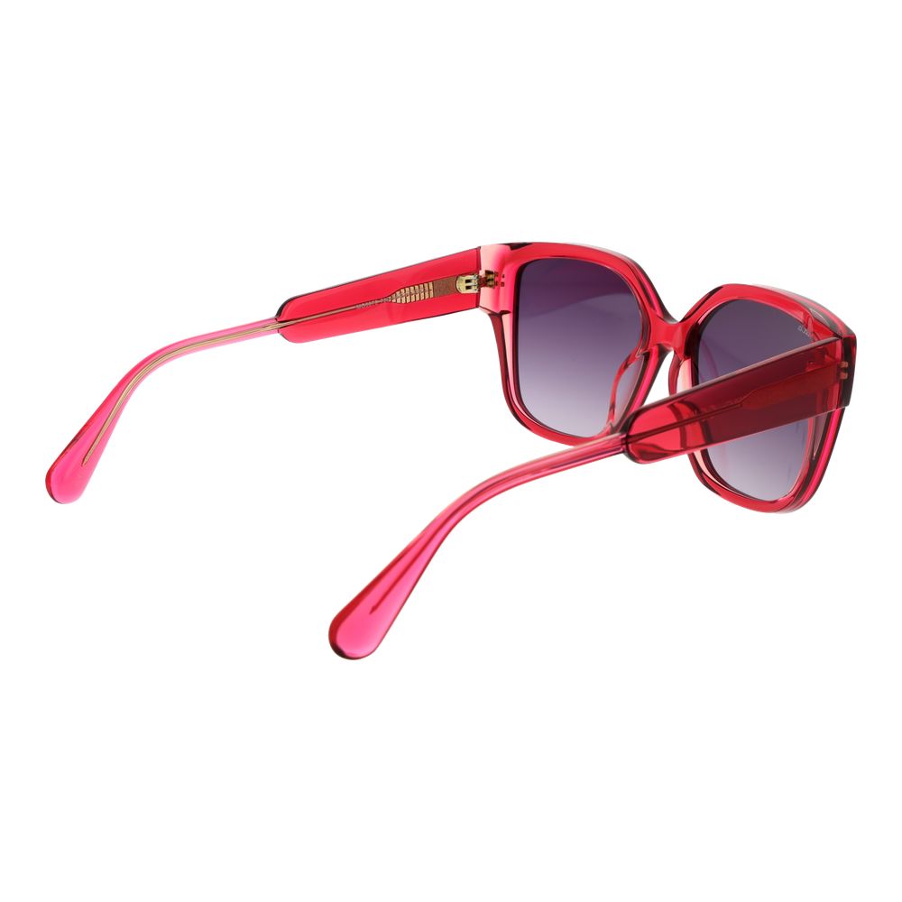 Experience the allure of Max & Co Pink Plastic Sunglasses, where exquisite craftsmanship meets luxurious style, perfect for elevating your fashion statement.