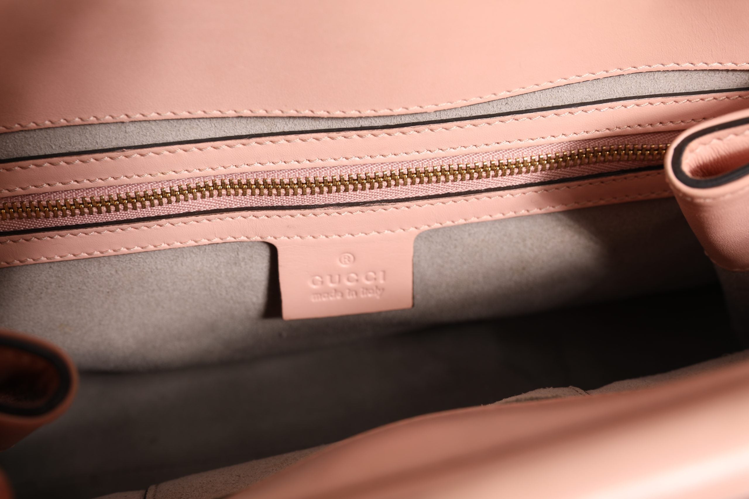 Gucci Small Nymphaea Top Handle Bag - Artisanal Luxury Elegance