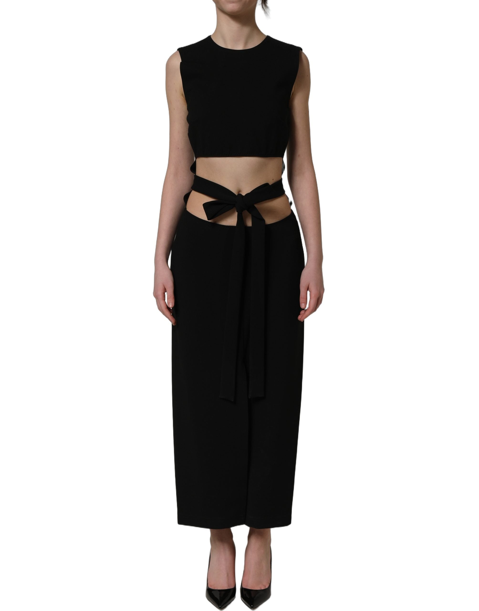 Experience the allure of Dolce & Gabbana's Black Cut Out Detail Sleeveless Maxi Dress, where exquisite craftsmanship meets timeless elegance, perfect for unforgettable moments.