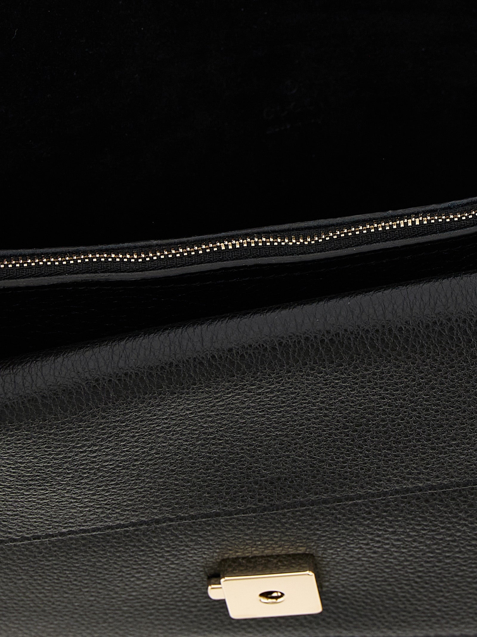Gucci Black Calfskin Shoulder Bag - Artisanal Luxury Elegance