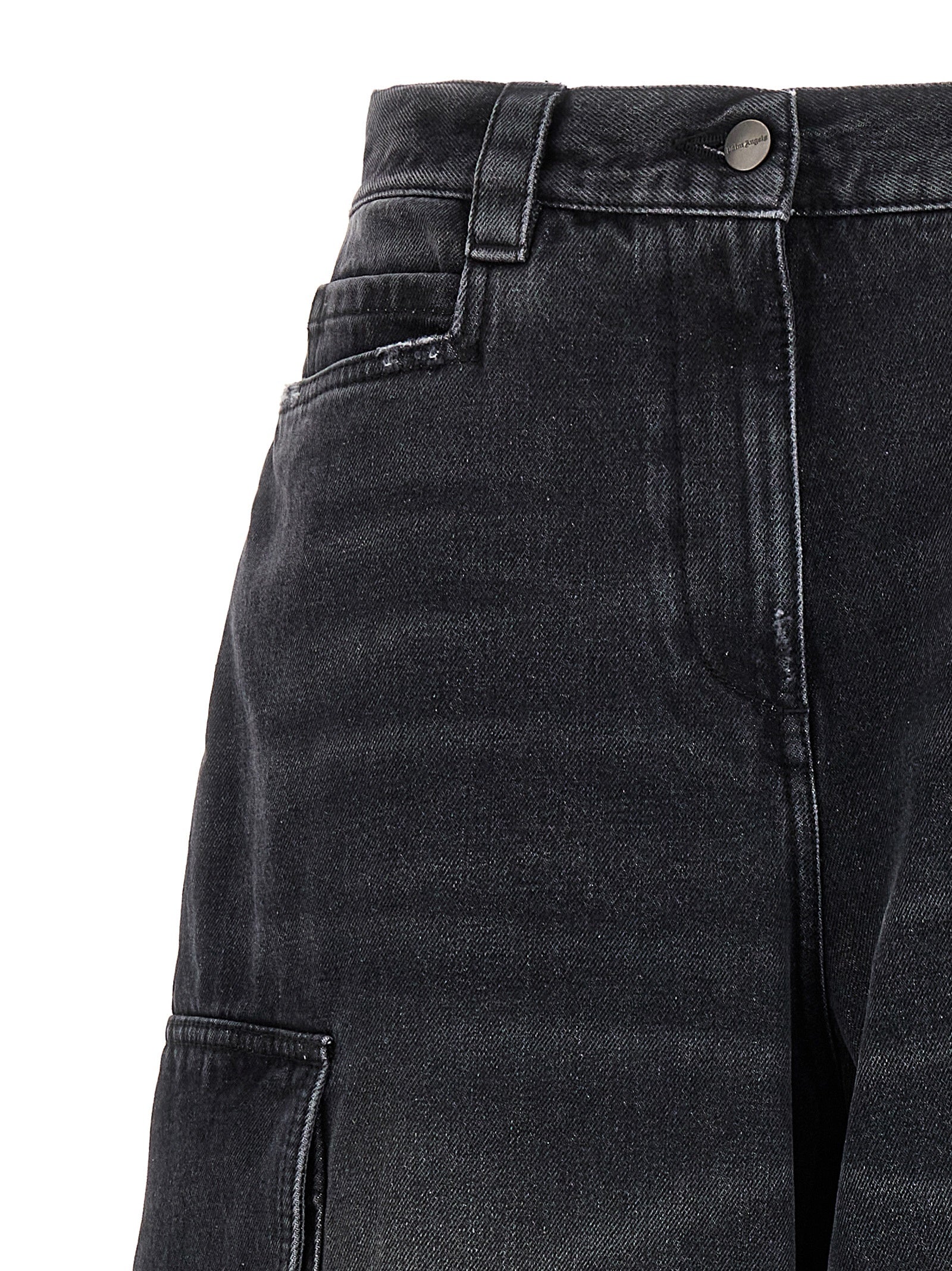 Discover the Palm Angels Gray Cotton Cargo Shorts, where artisanal luxury meets edgy design, crafted from premium cotton for a sophisticated, versatile style.
