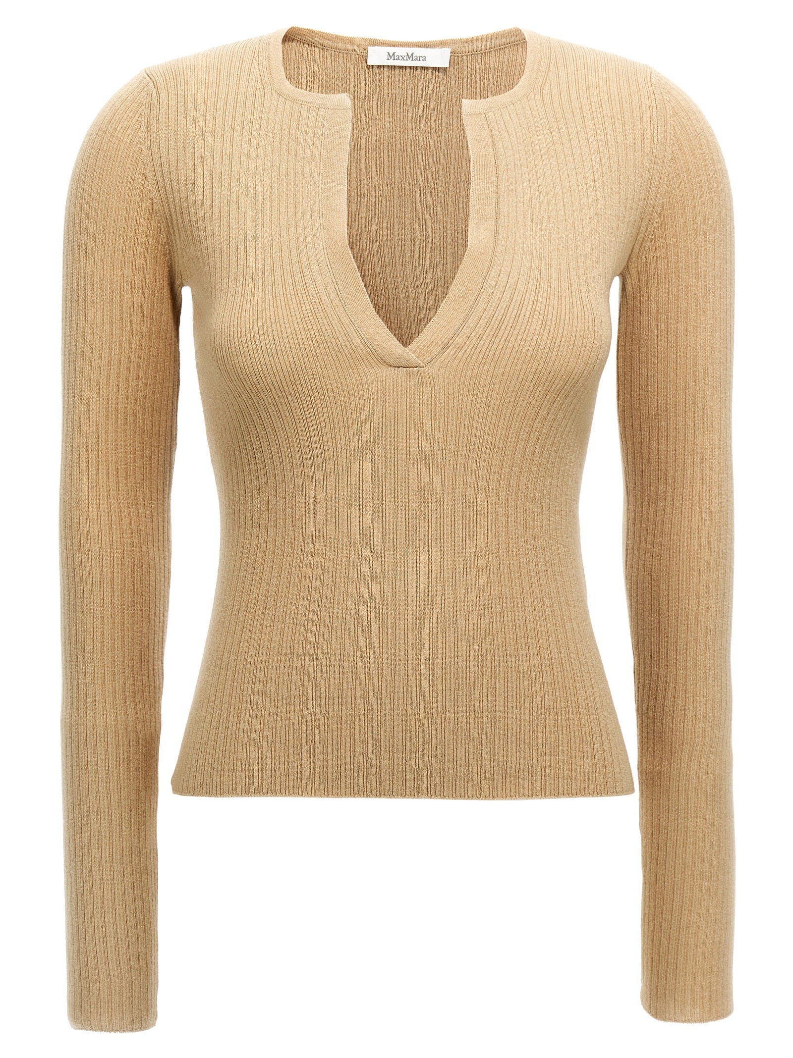 Elevate your winter wardrobe with the Max Mara Beige Silk Cardigan, a luxurious blend of silk and cashmere that embodies timeless elegance and sophisticated allure.