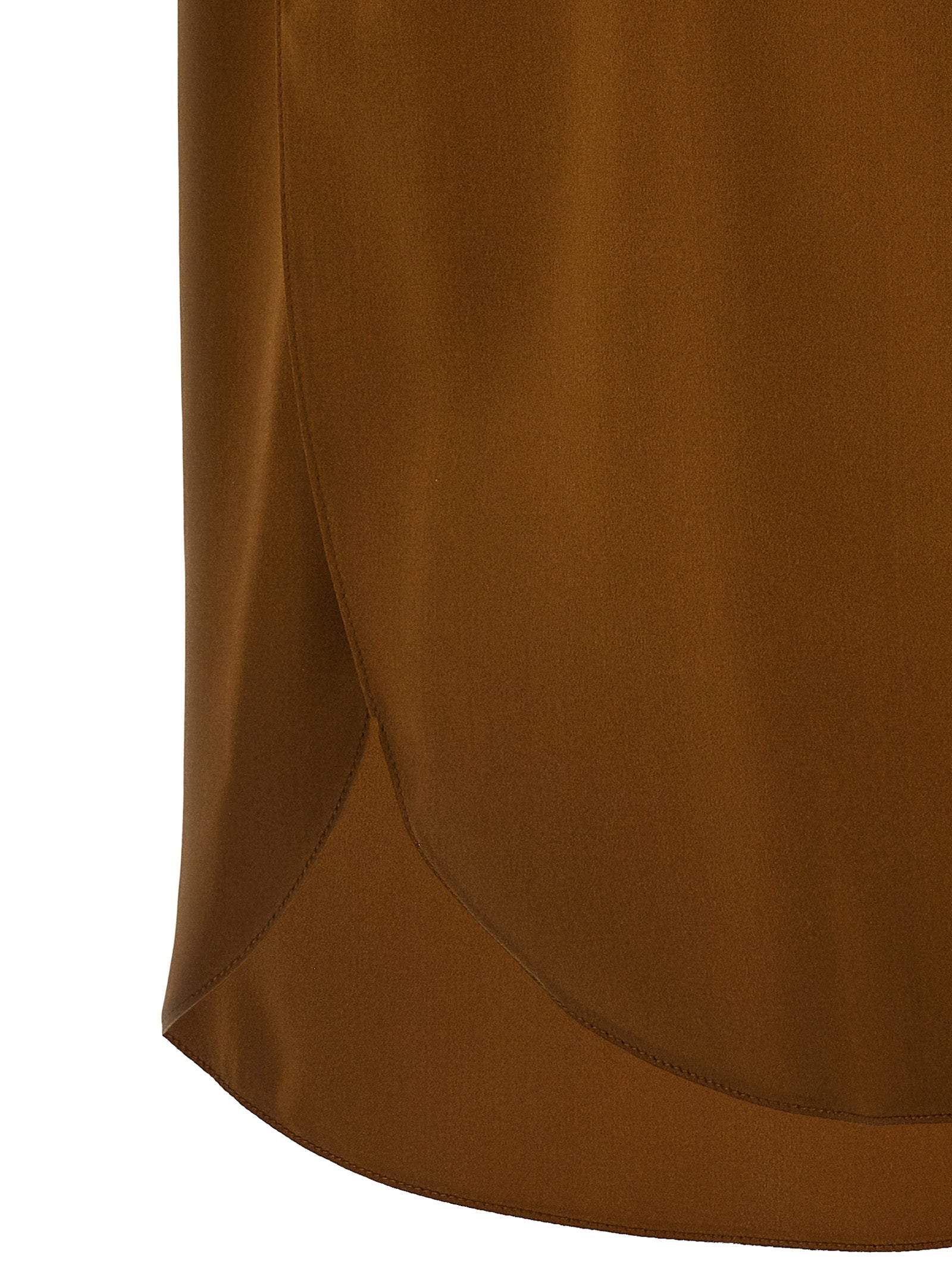 Experience the artisanal elegance of Max Mara's brown silk sleeveless top, where luxurious craftsmanship meets contemporary design for effortless sophistication.