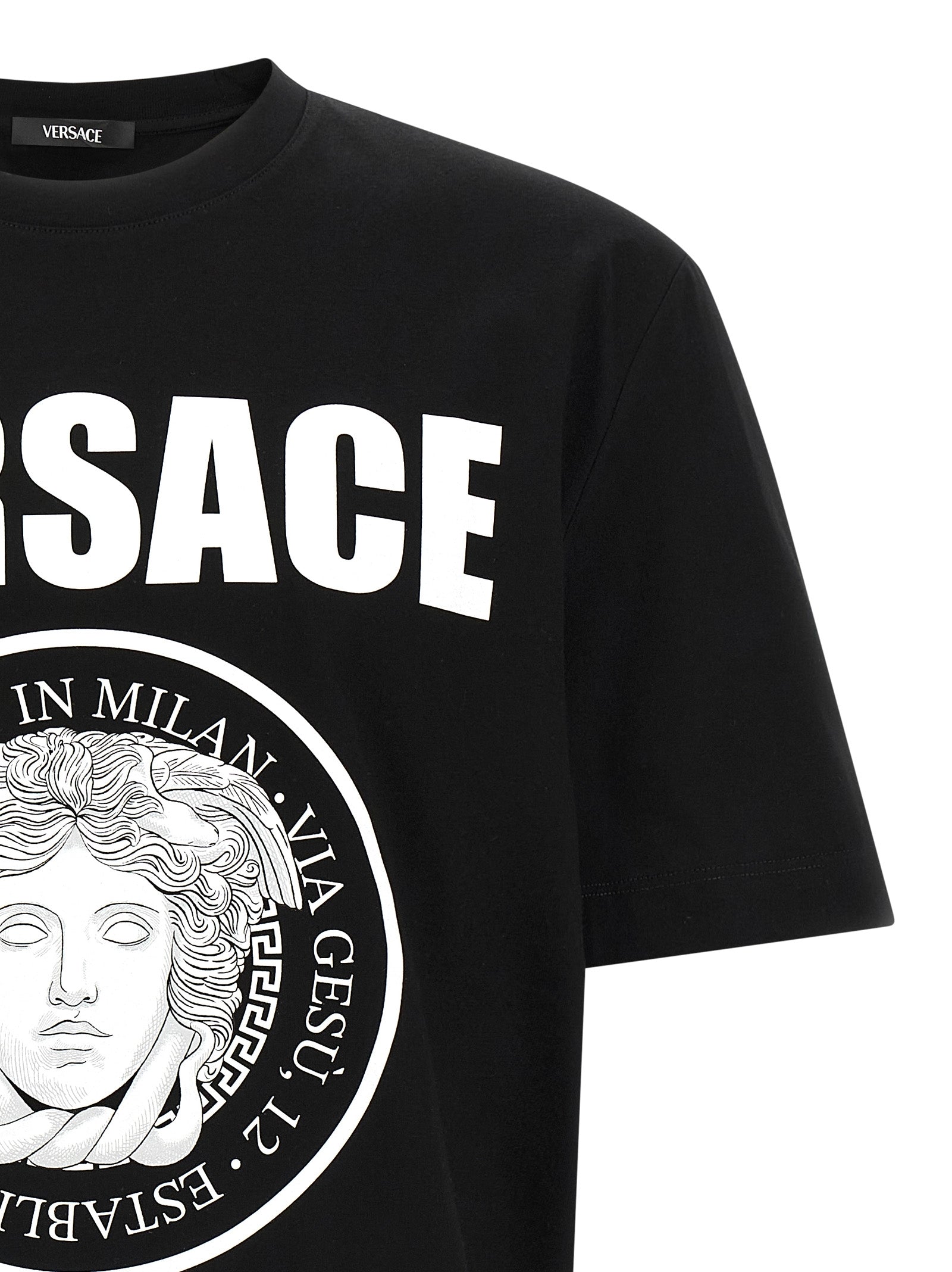 Elevate your style with the Versace Bicolor Cotton T-Shirt, a luxurious blend of comfort and sophistication, featuring the iconic Medusa print for a statement of individuality.