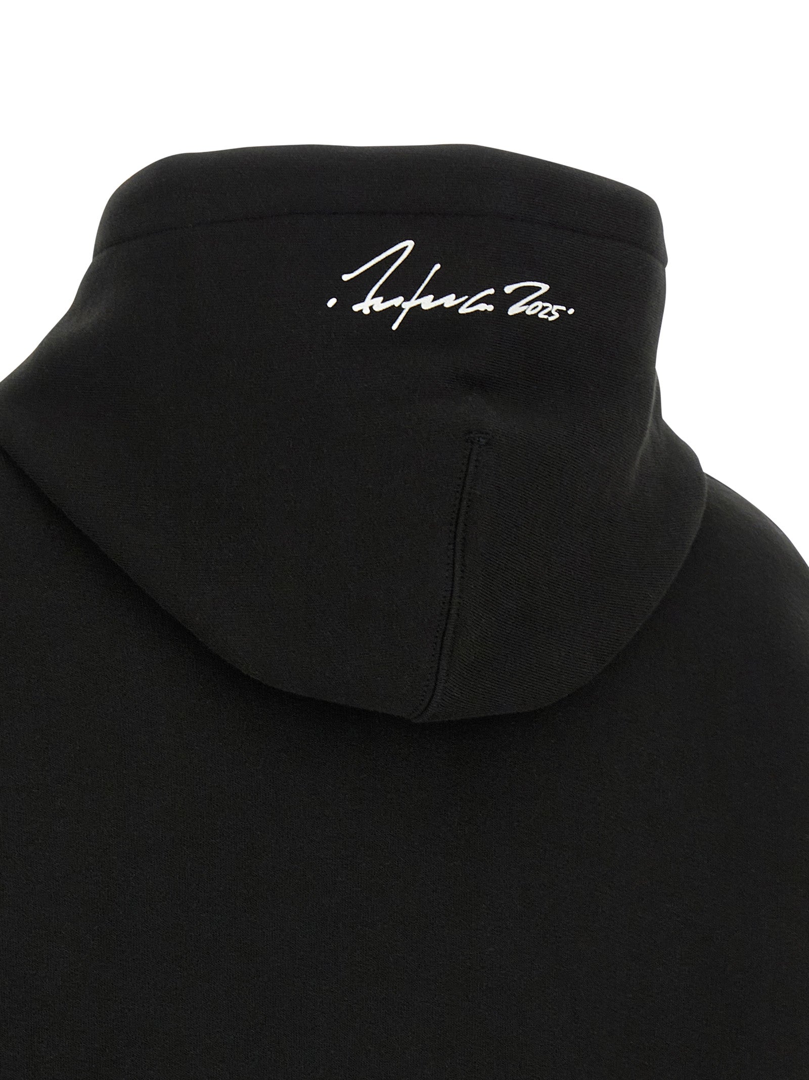 Indulge in the Kenzo Black Cotton Hoodie, a luxurious streetwear essential crafted from 100% cotton, embodying artistry and sophistication for the discerning individual.