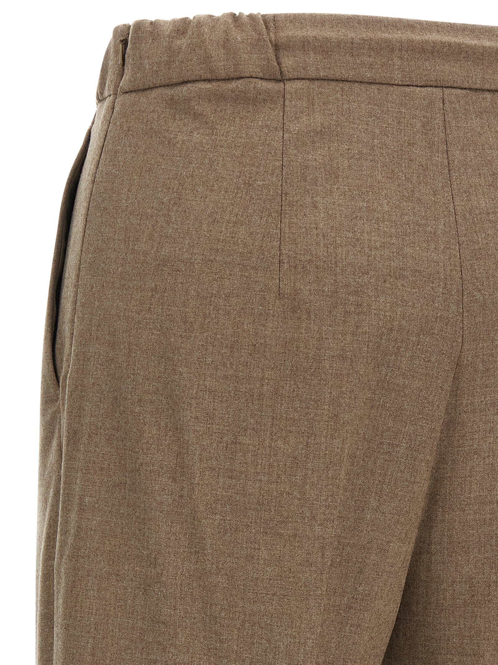 Elevate your wardrobe with Max Mara Gray Cashmere Casual Pants, where exquisite craftsmanship meets luxurious comfort, perfect for the discerning individual.